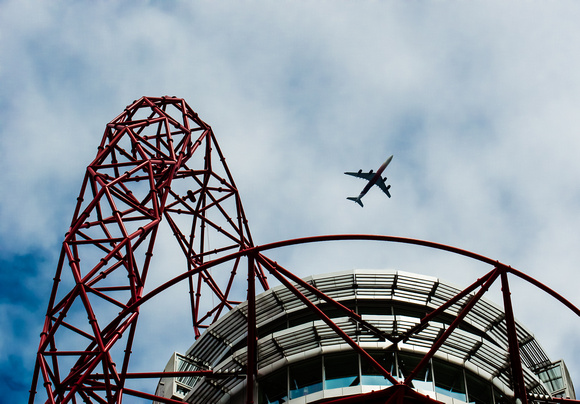 Plane above the Orbit in London's Olympic Park